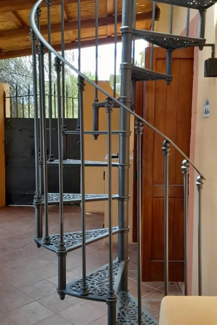 Villa Mariella Pittorino - Camere In B&B Leni Bed & Breakfast