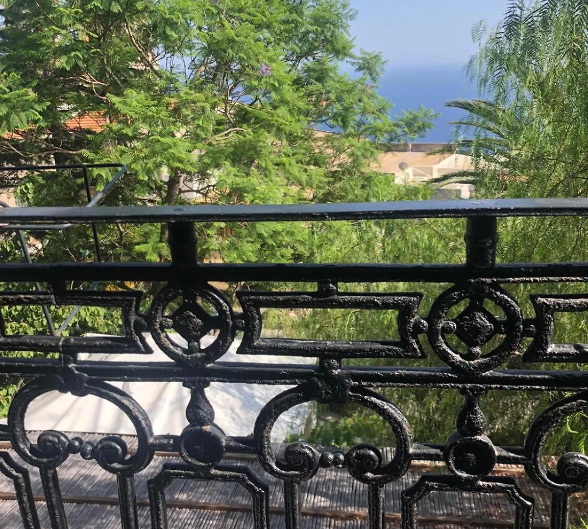*** Bed & Breakfast Villa Mariella Pittorino - Camere In B&B Leni Italy
