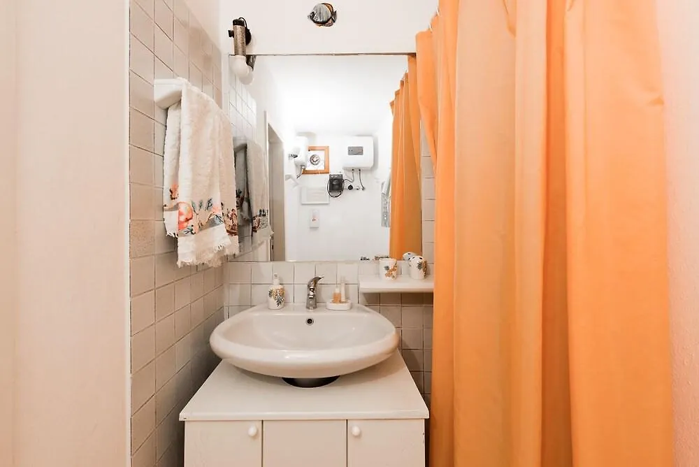 Villa Mariella Pittorino - Camere In B&B Leni 3*,  Italy