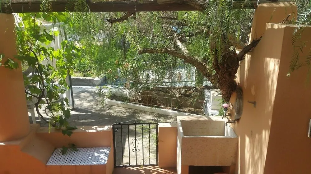 Villa Mariella Pittorino - Camere In B&B Leni