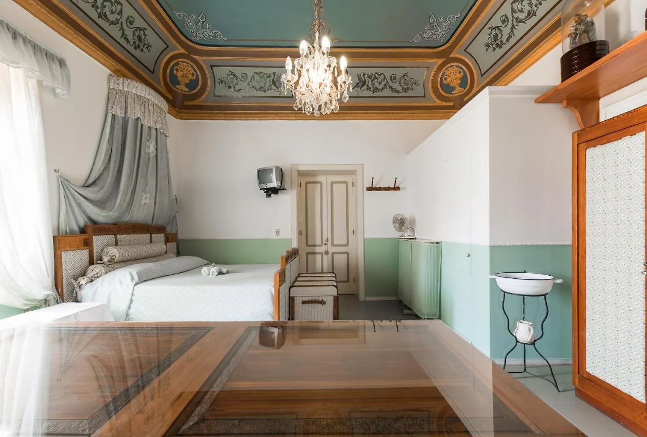 Villa Mariella Pittorino - Camere In B&B Leni 3*,  Italy